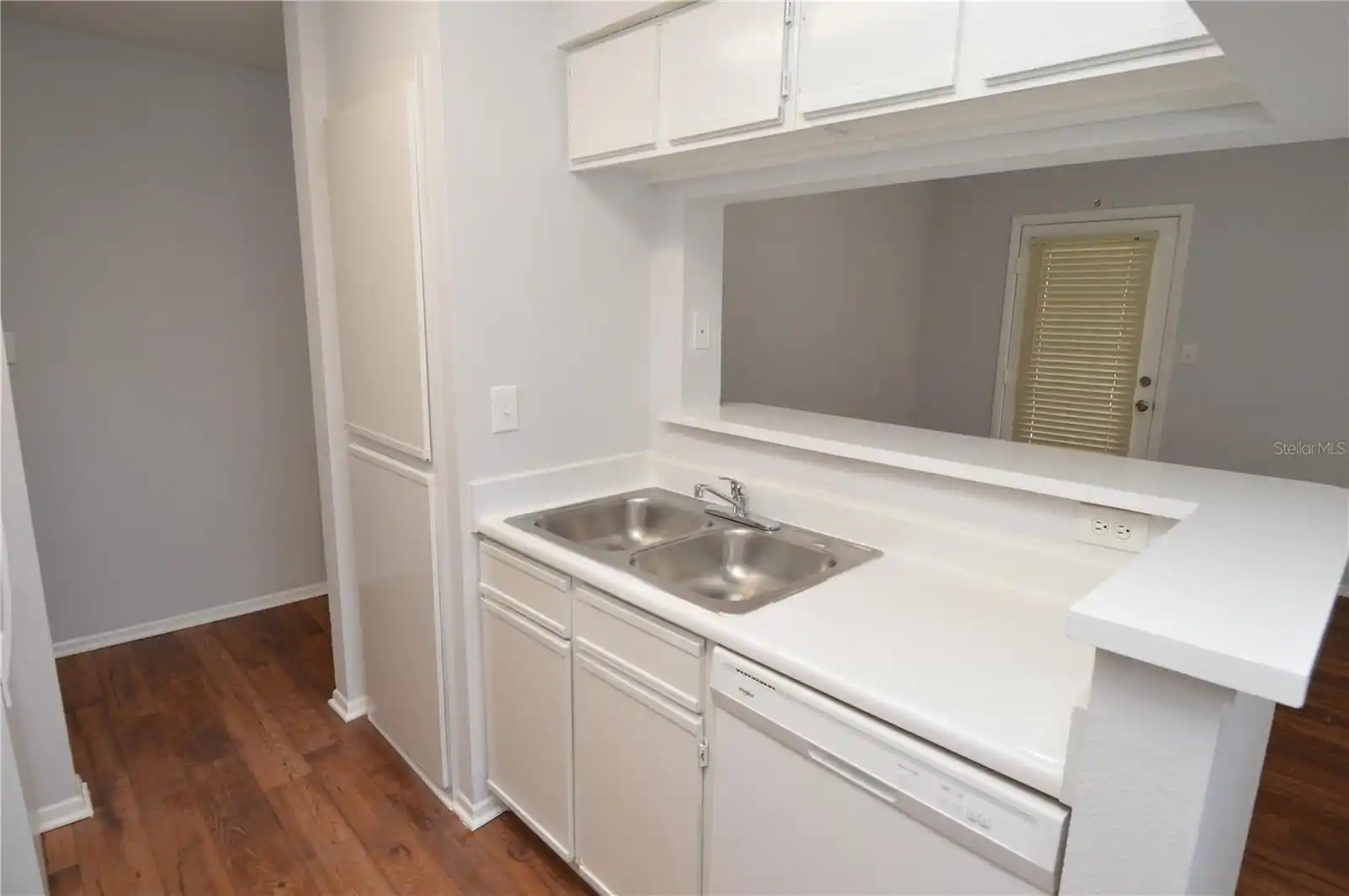 Listing Photo 7
