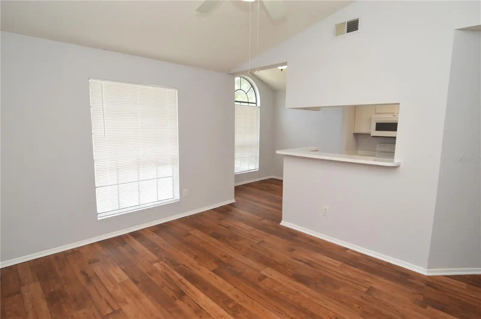 Listing Photo 14