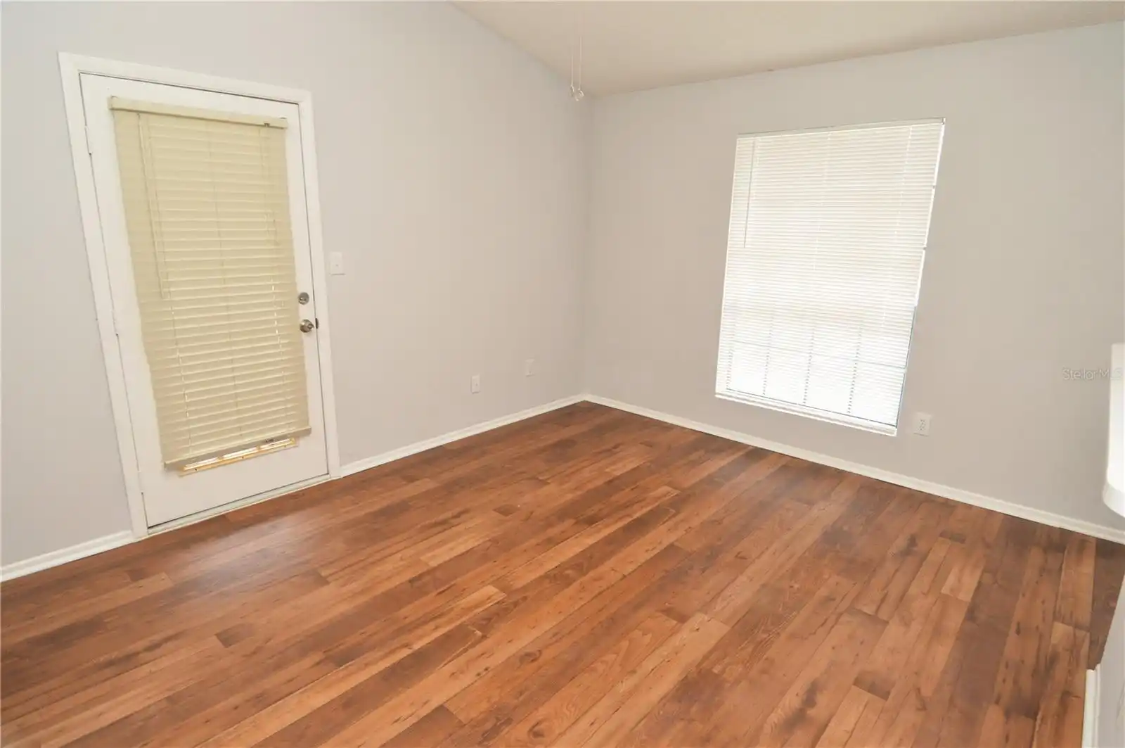 Listing Photo 17