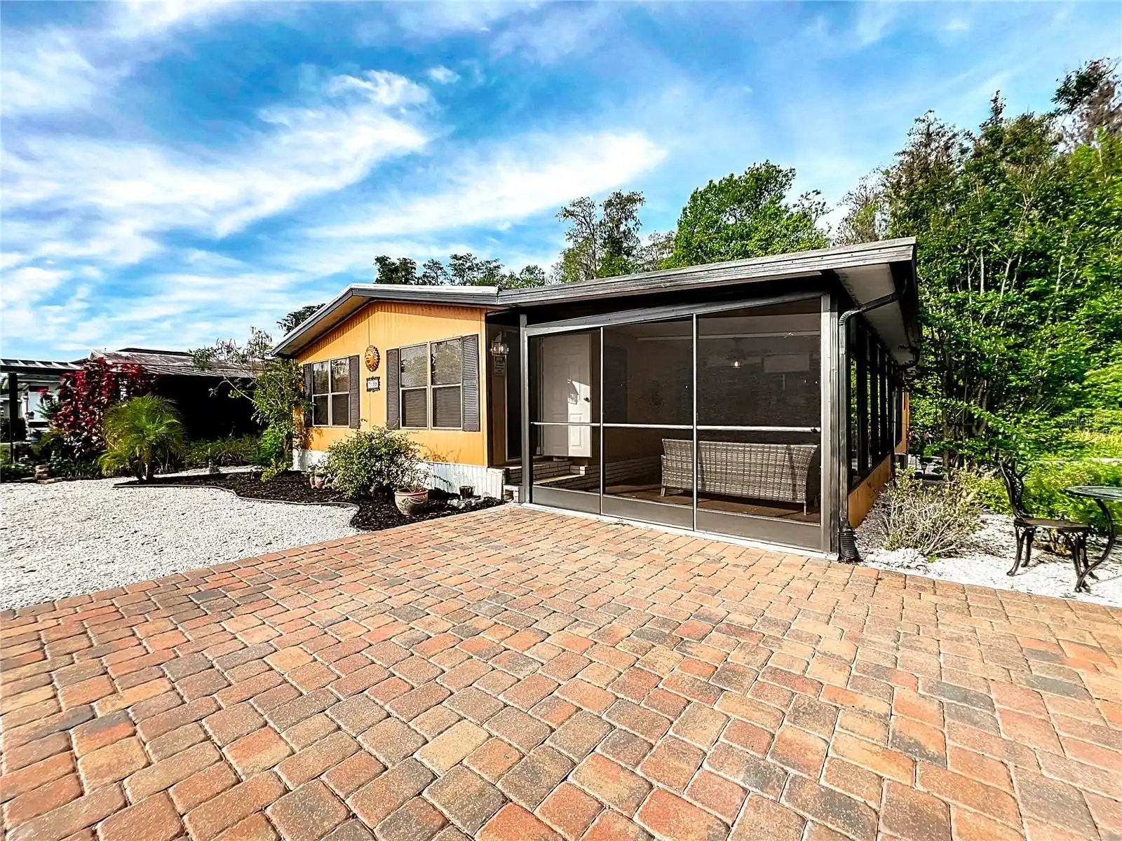 Listing Photo 37