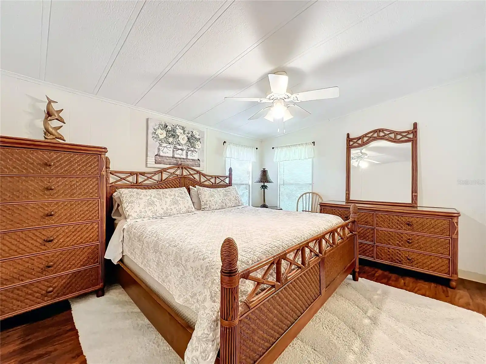 Listing Photo 23