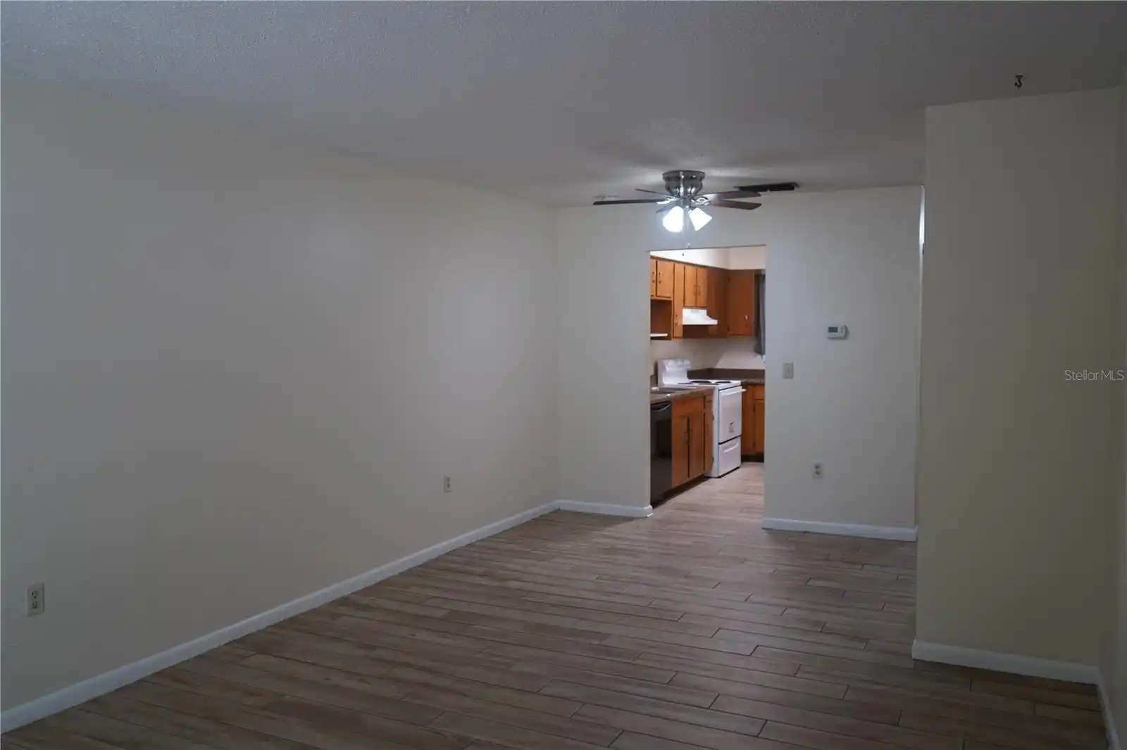 Listing Photo 9