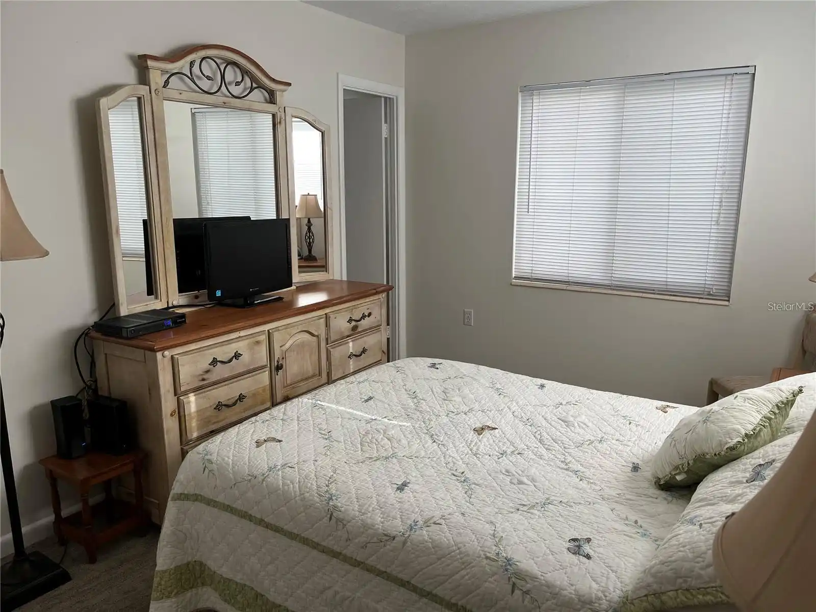 Listing Photo 10