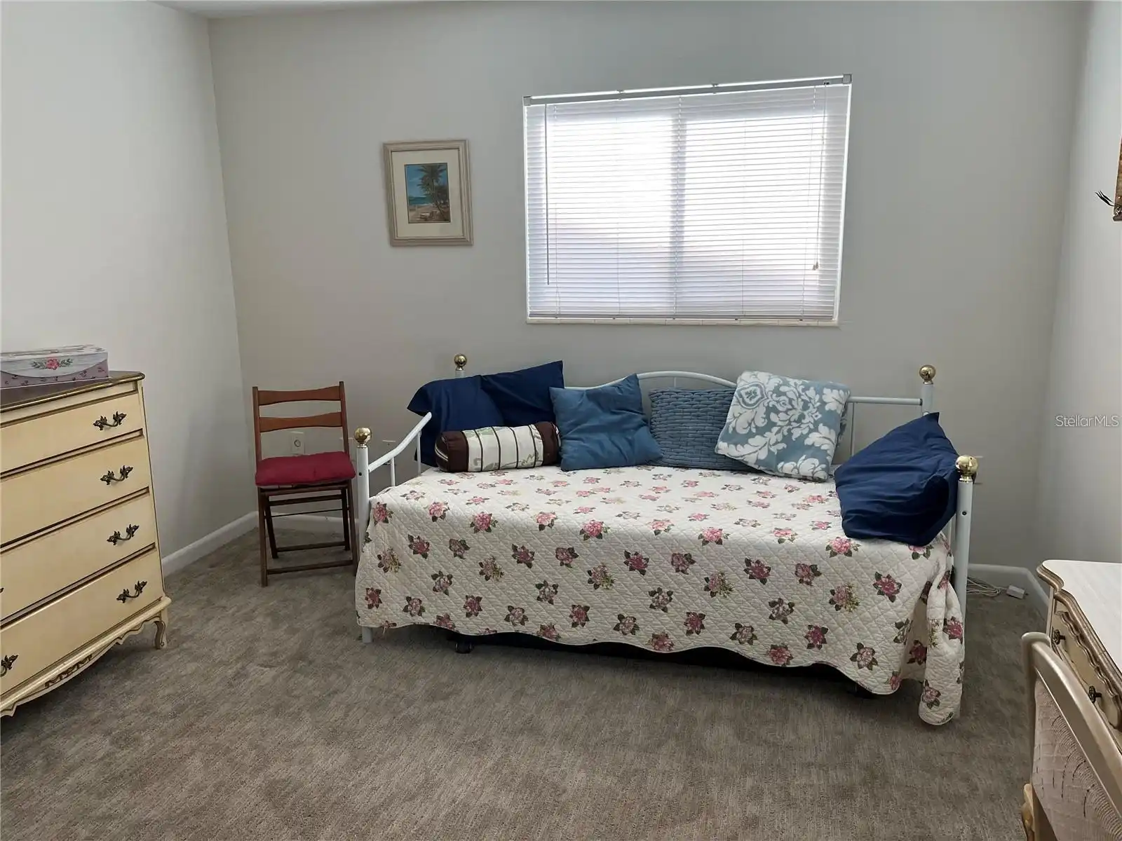 Listing Photo 12