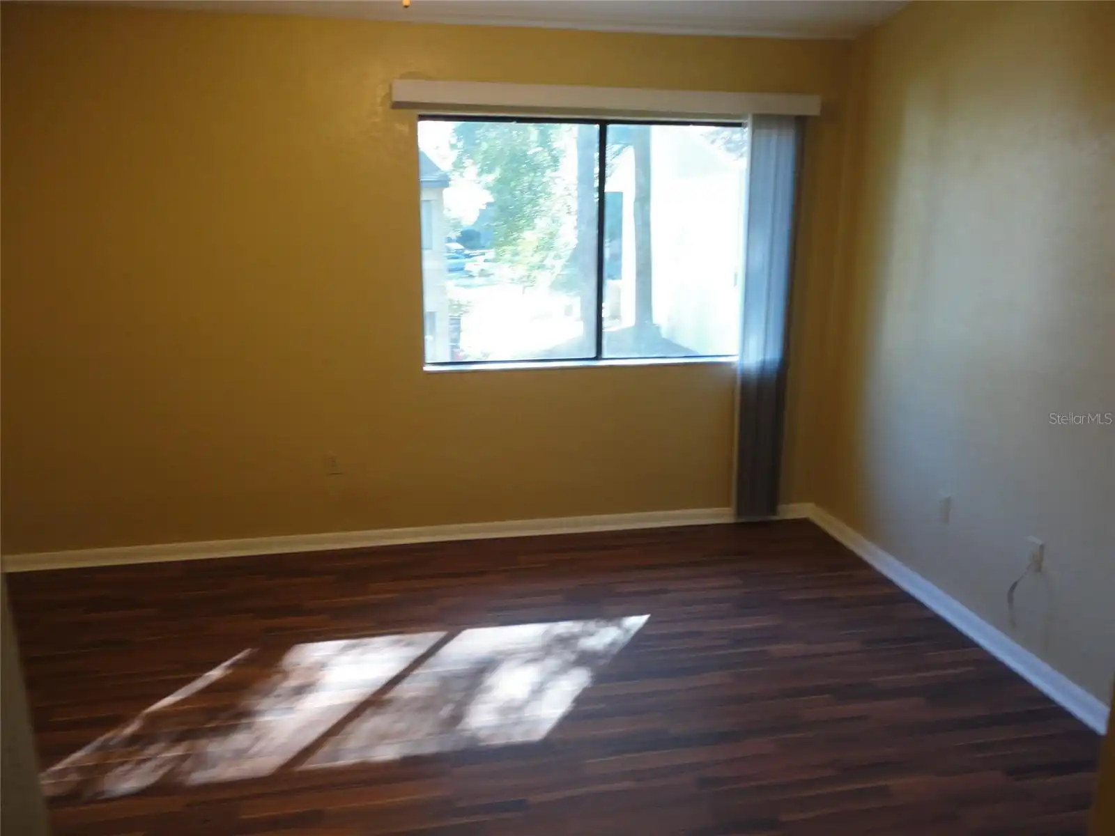 Listing Photo 9