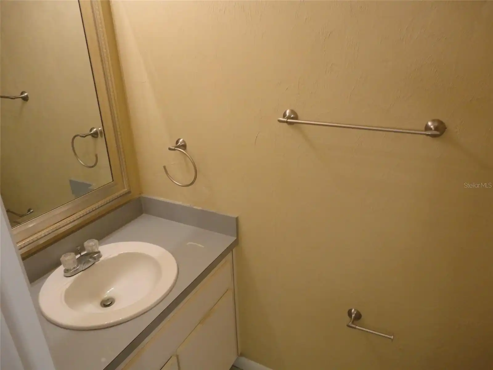 Listing Photo 6