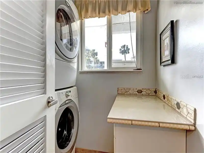 Listing Photo 7