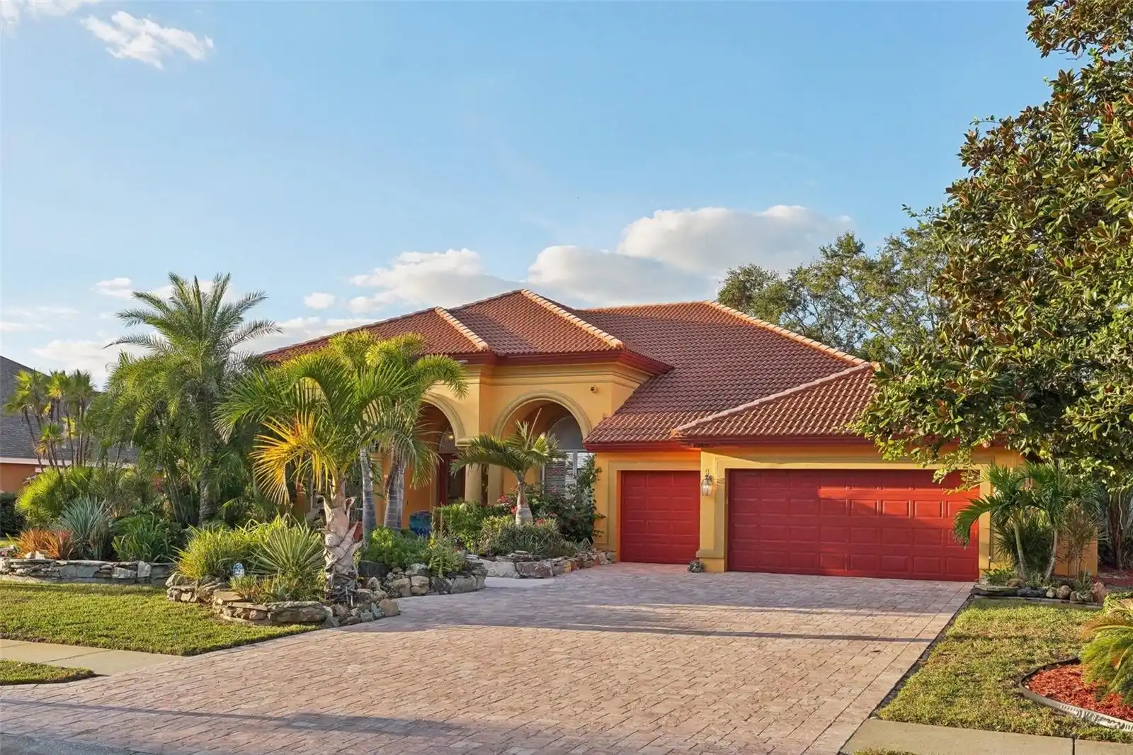 Palm Harbor Real Estate