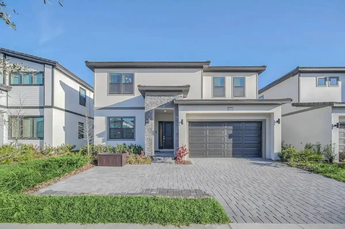 8BR, Home, 8BA, $1,699,900
Read More