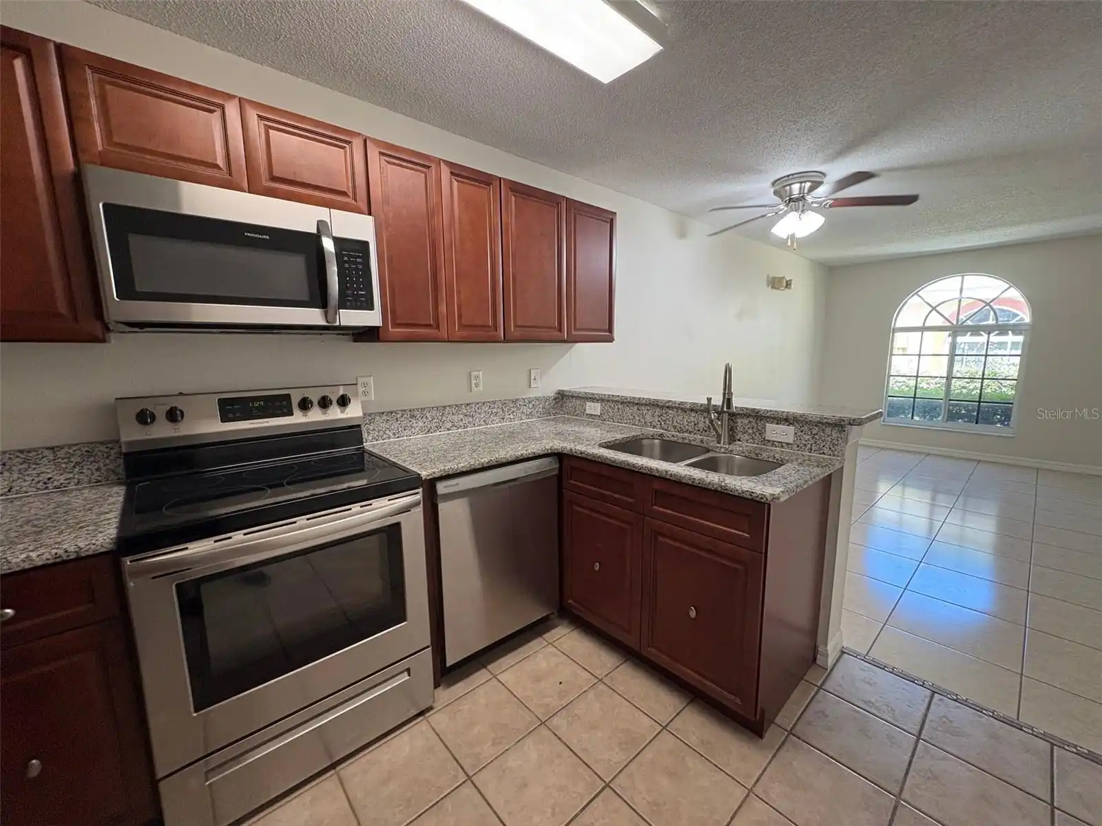 Listing Photo 15
