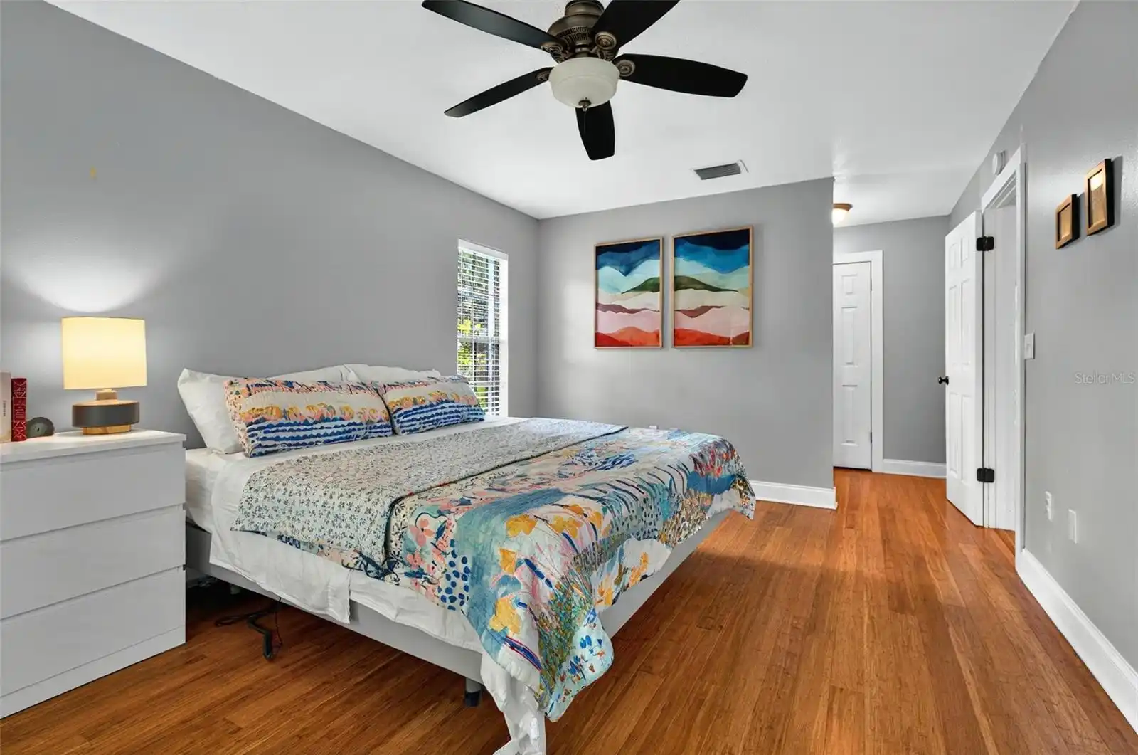 Listing Photo 10