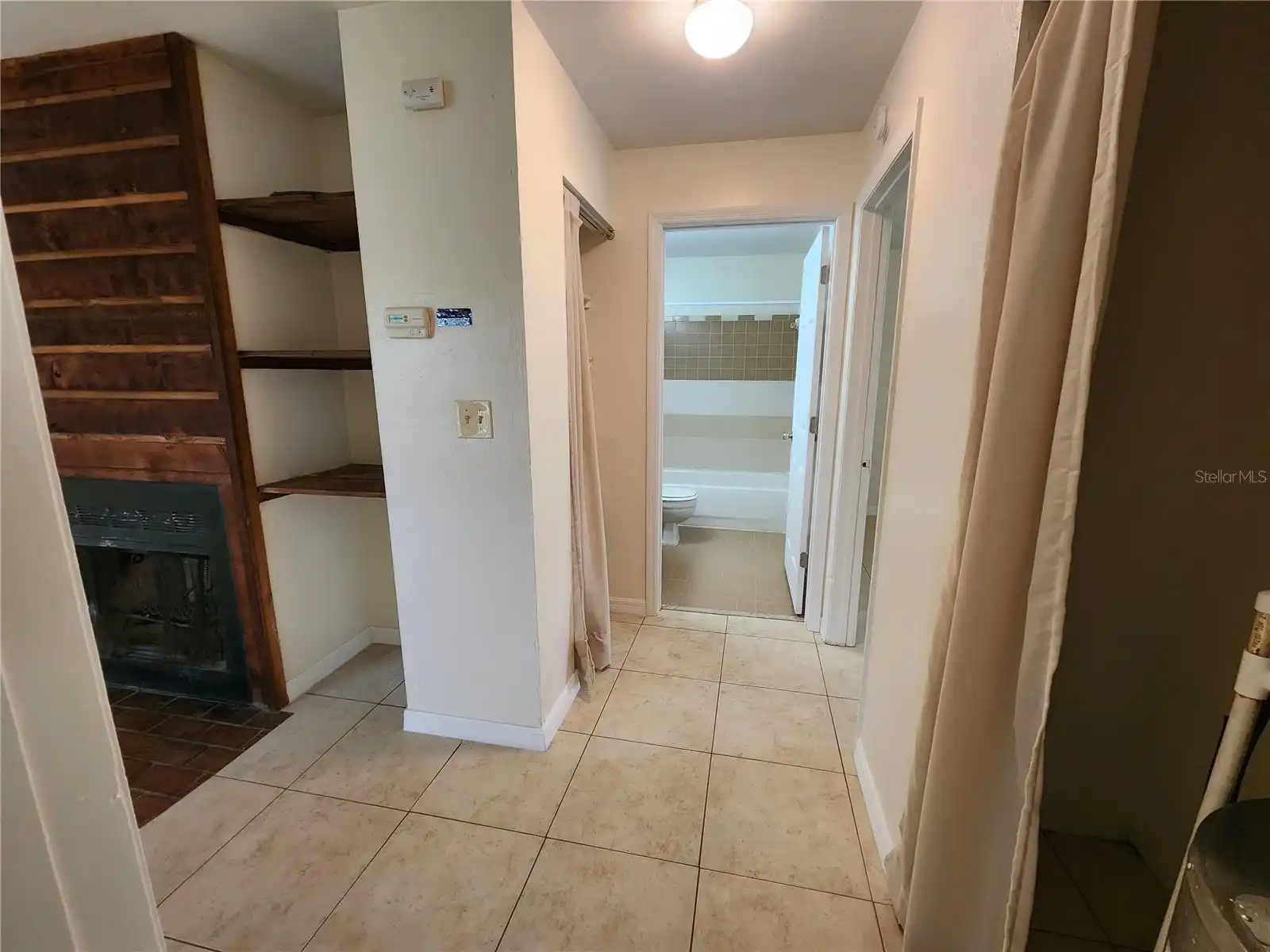 Listing Photo 14