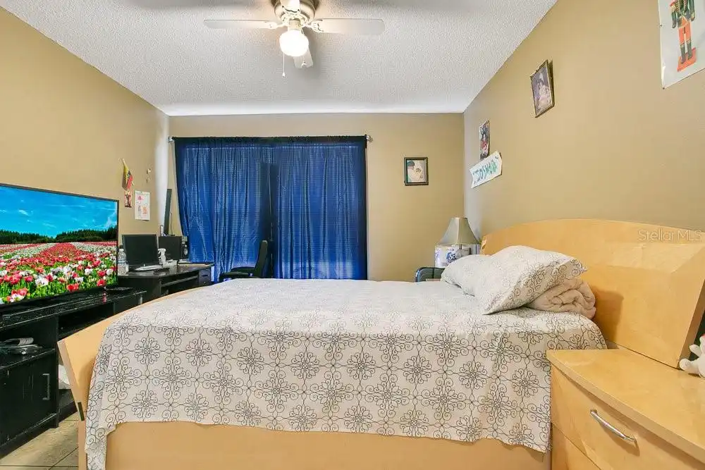 Listing Photo 9