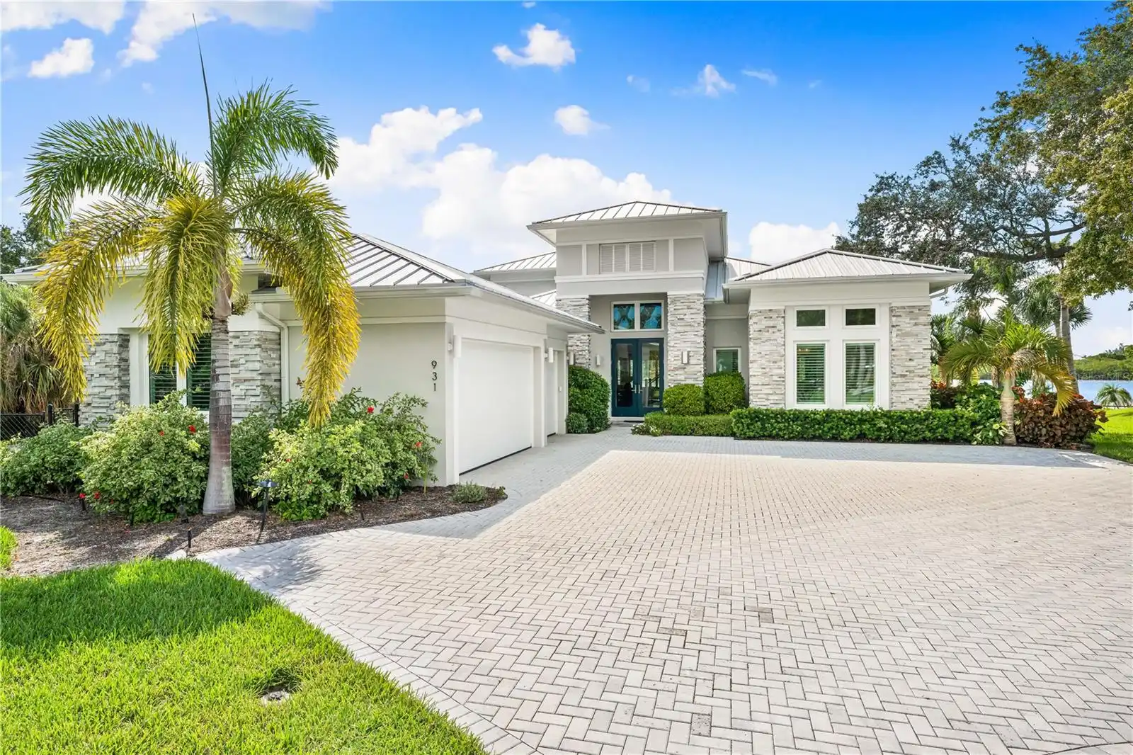 4BR, Home, 4BA, $4,999,999
Read More