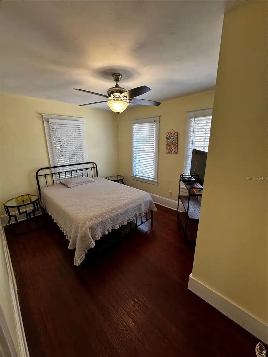 Listing Photo 7