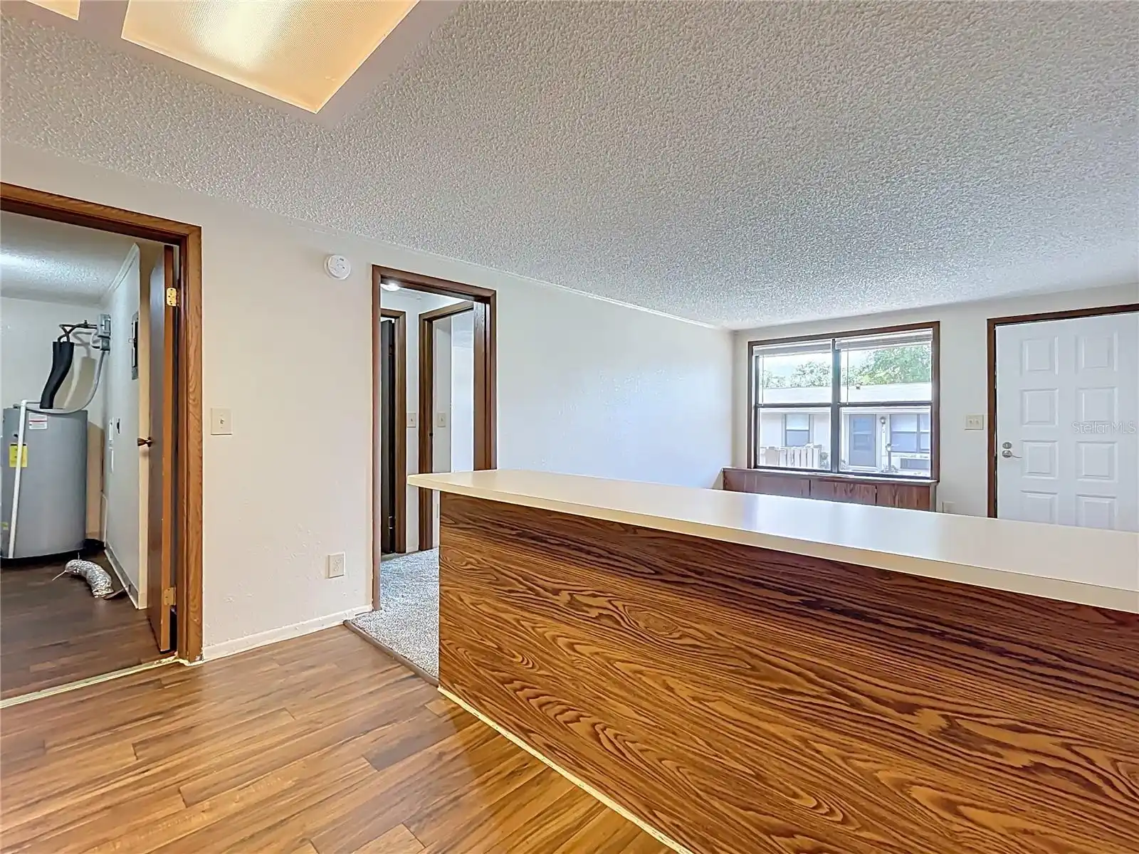 Listing Photo 11
