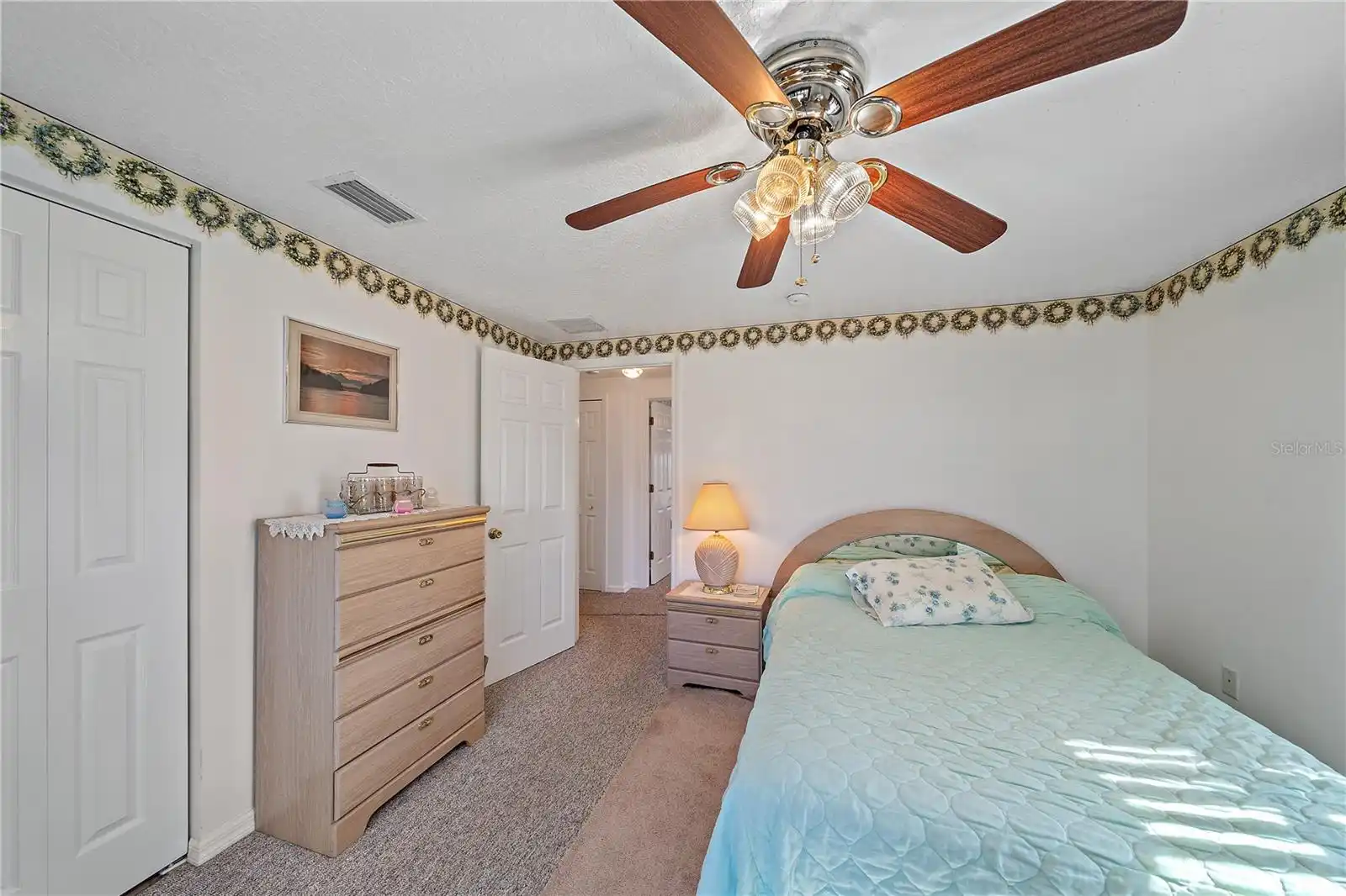 Listing Photo 14