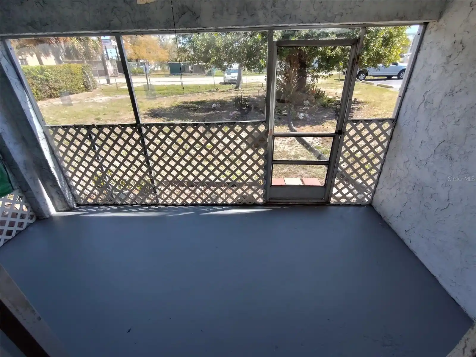 Listing Photo 8