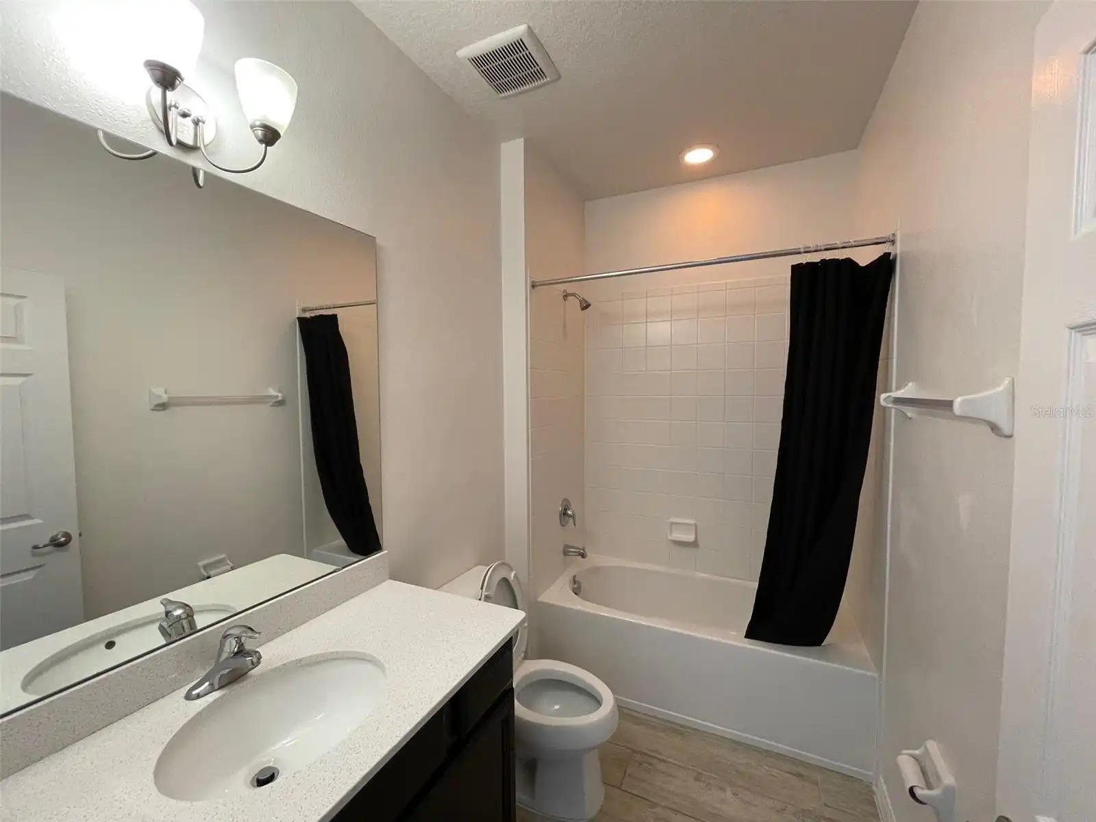 Listing Photo 13