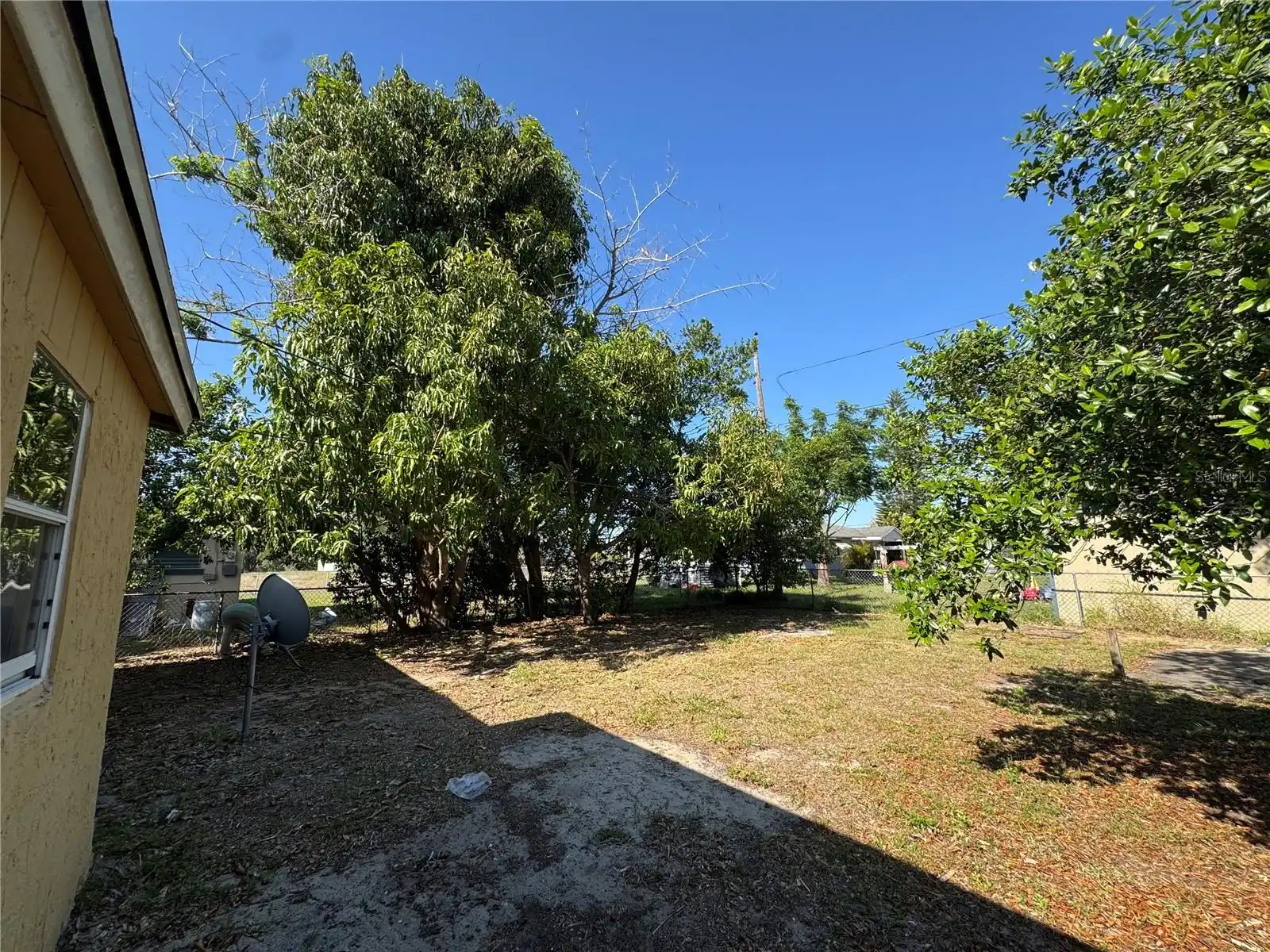 Listing Photo 9