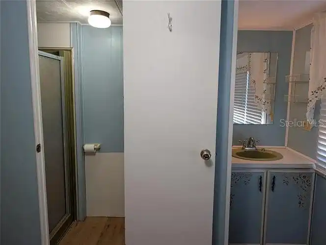 Listing Photo 9