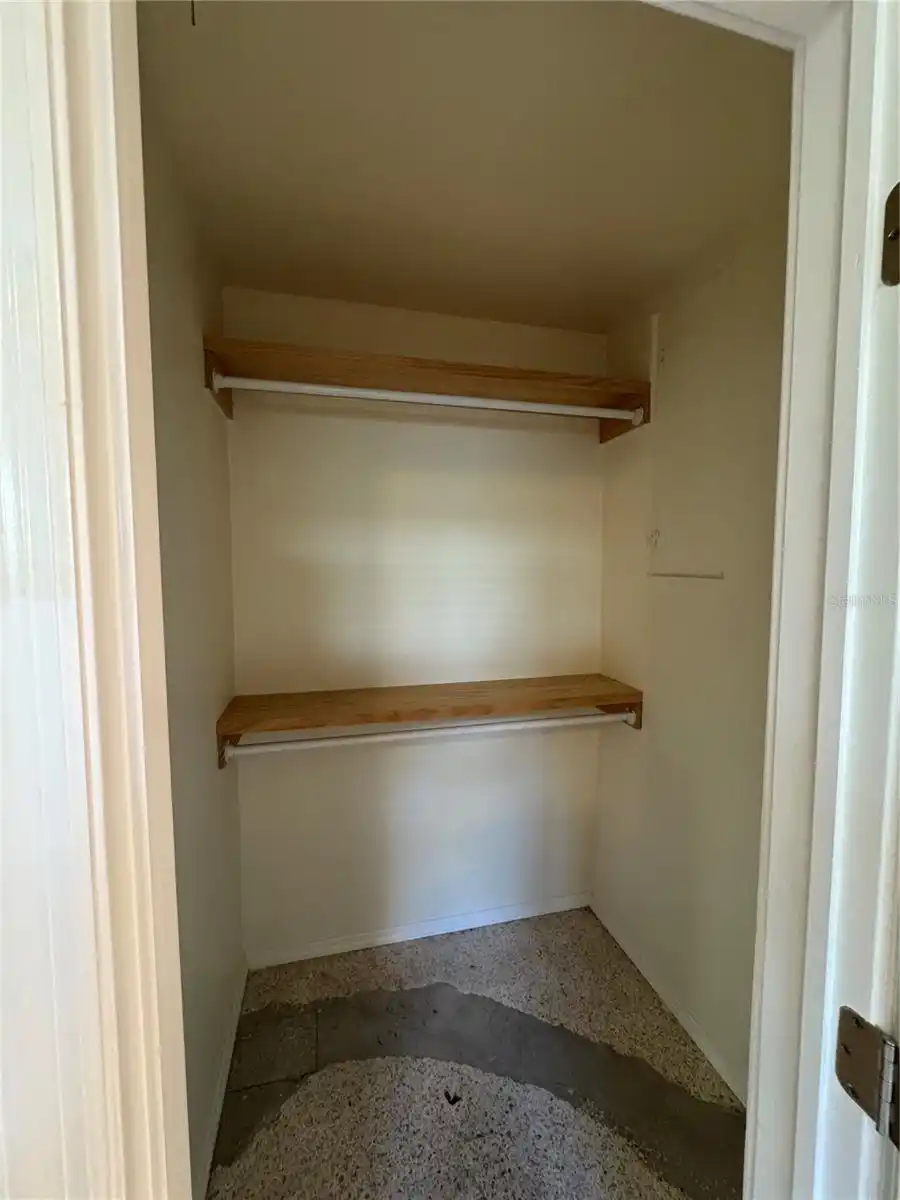 Listing Photo 7