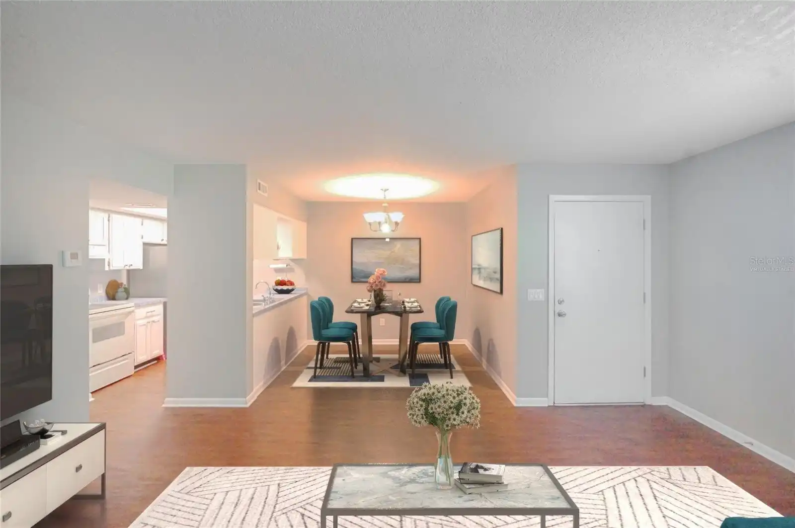 Listing Photo 4