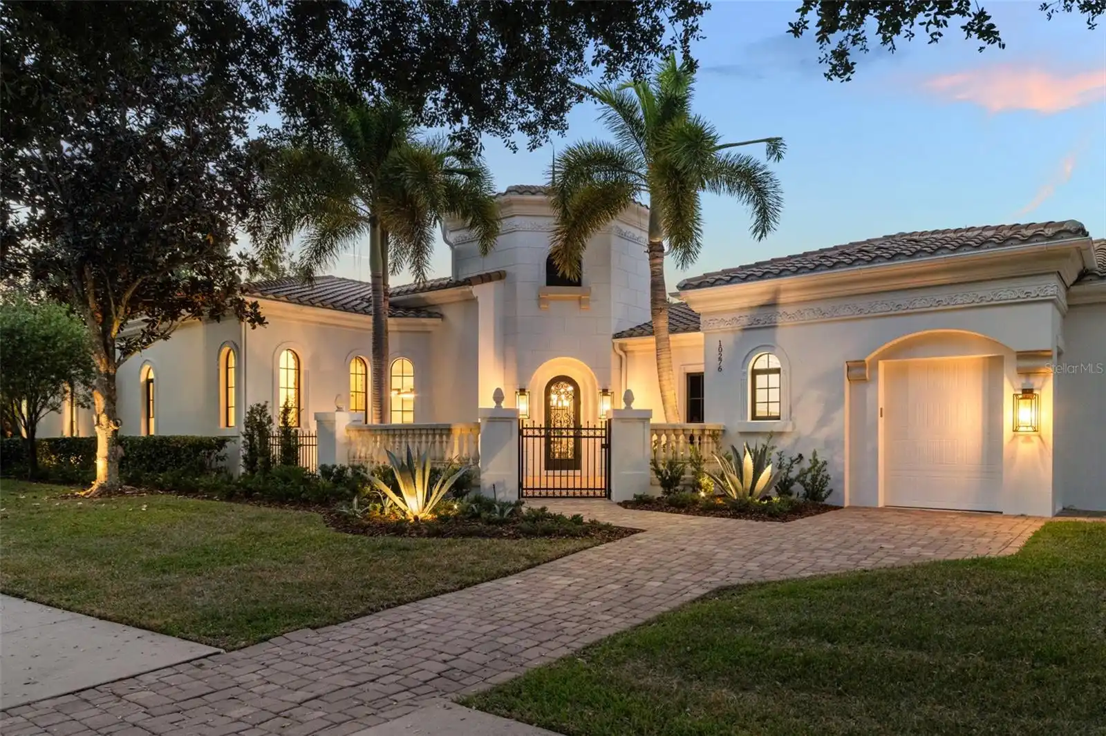 3BR, Home, 3BA, $2,495,000
Read More