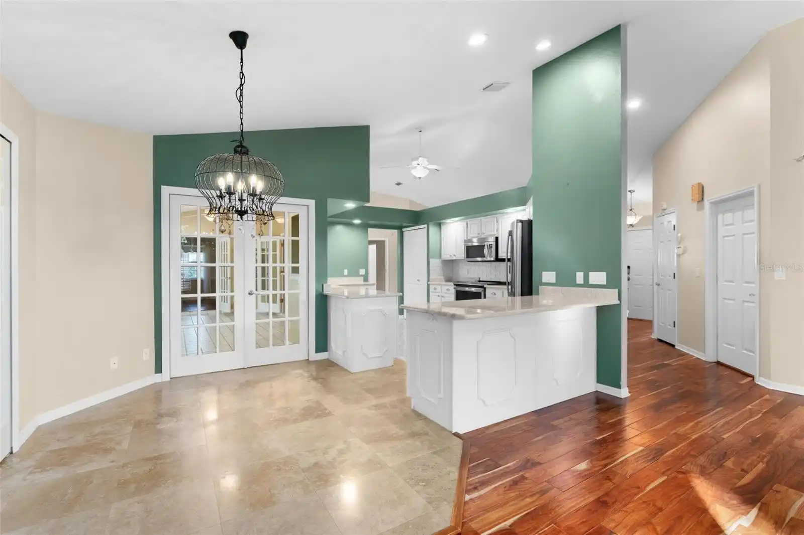 Listing Photo 19