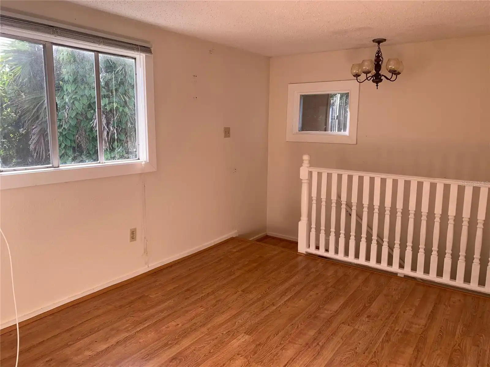 Listing Photo 9