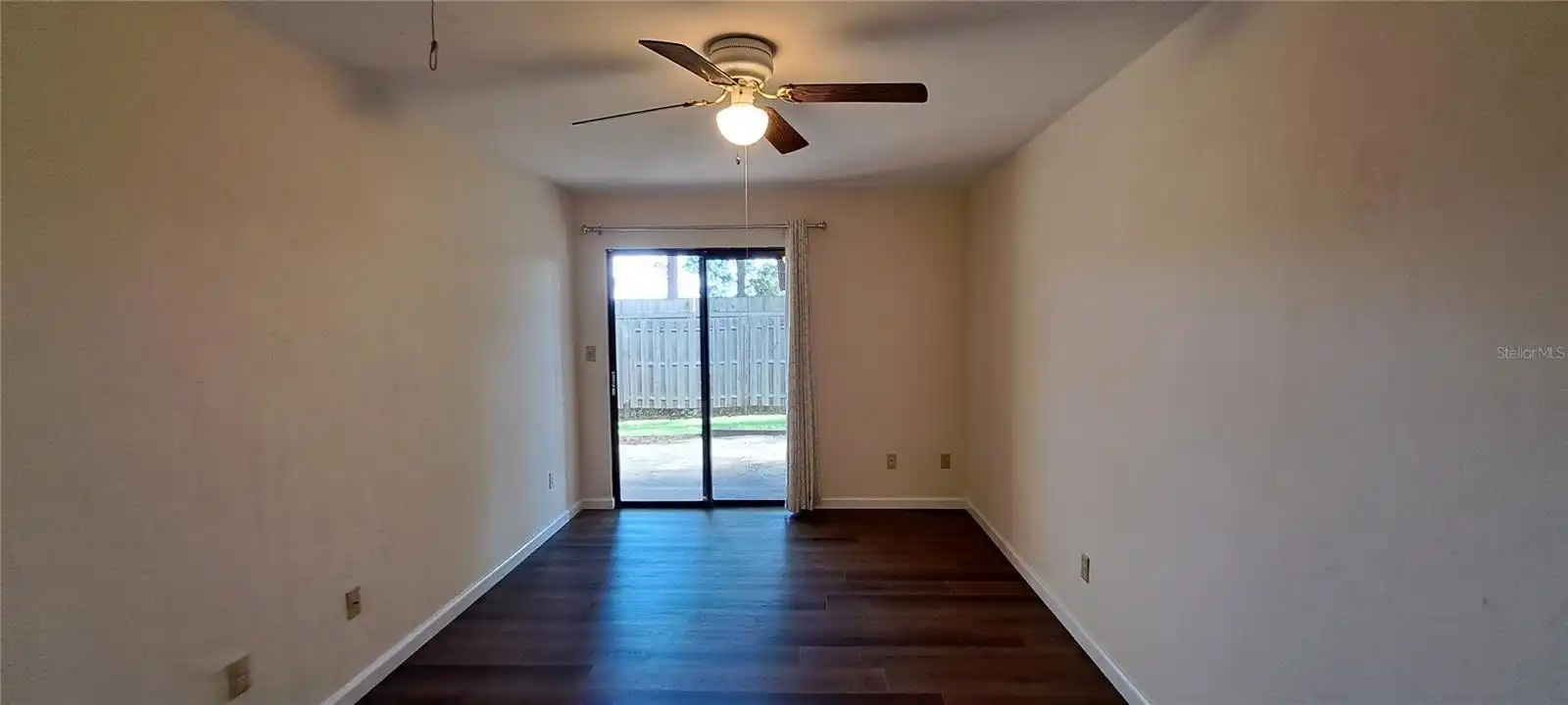 Listing Photo 11
