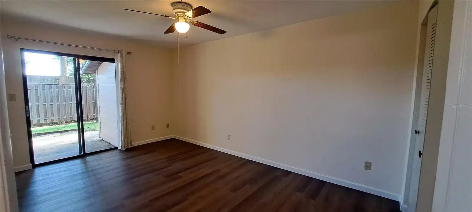 Listing Photo 9
