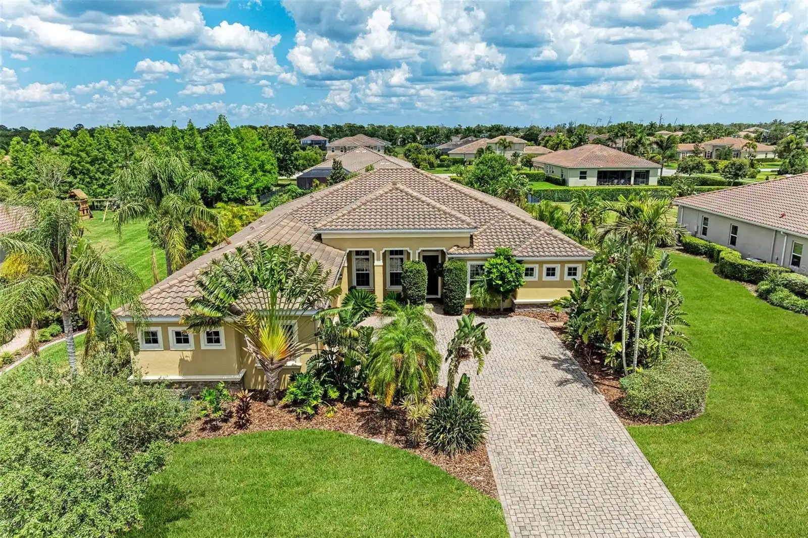 Bradenton Real Estate