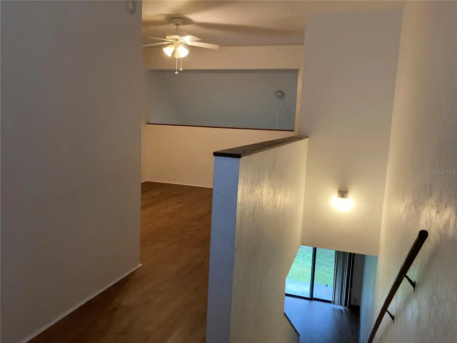 Listing Photo 12