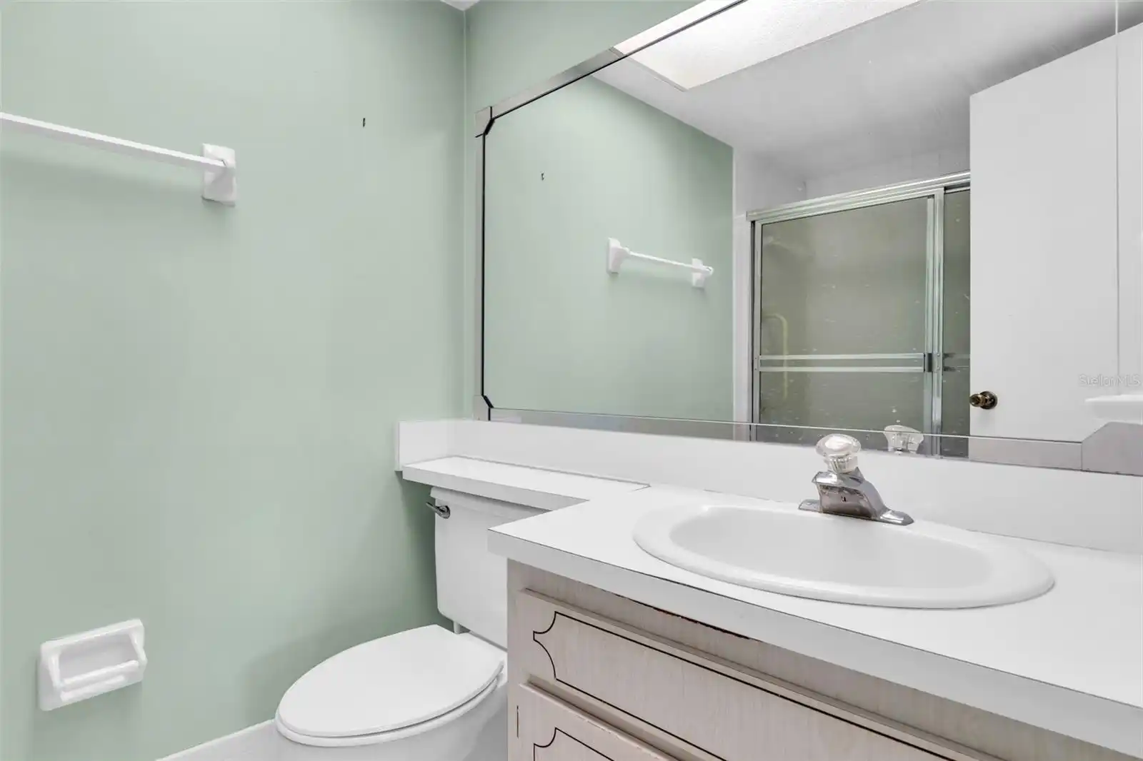 Listing Photo 15