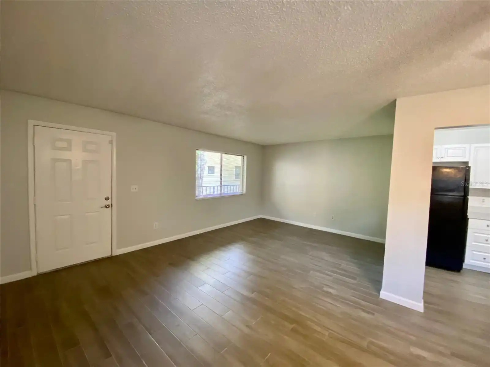 Listing Photo 7