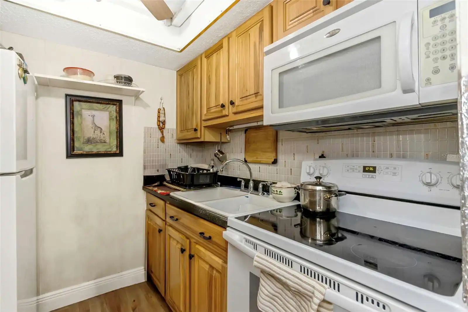 Listing Photo 10