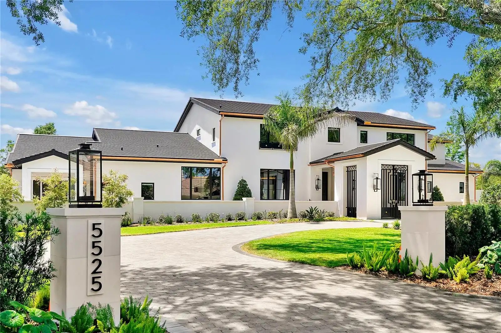 5BR, Home, 5BA, $14,250,000
Read More