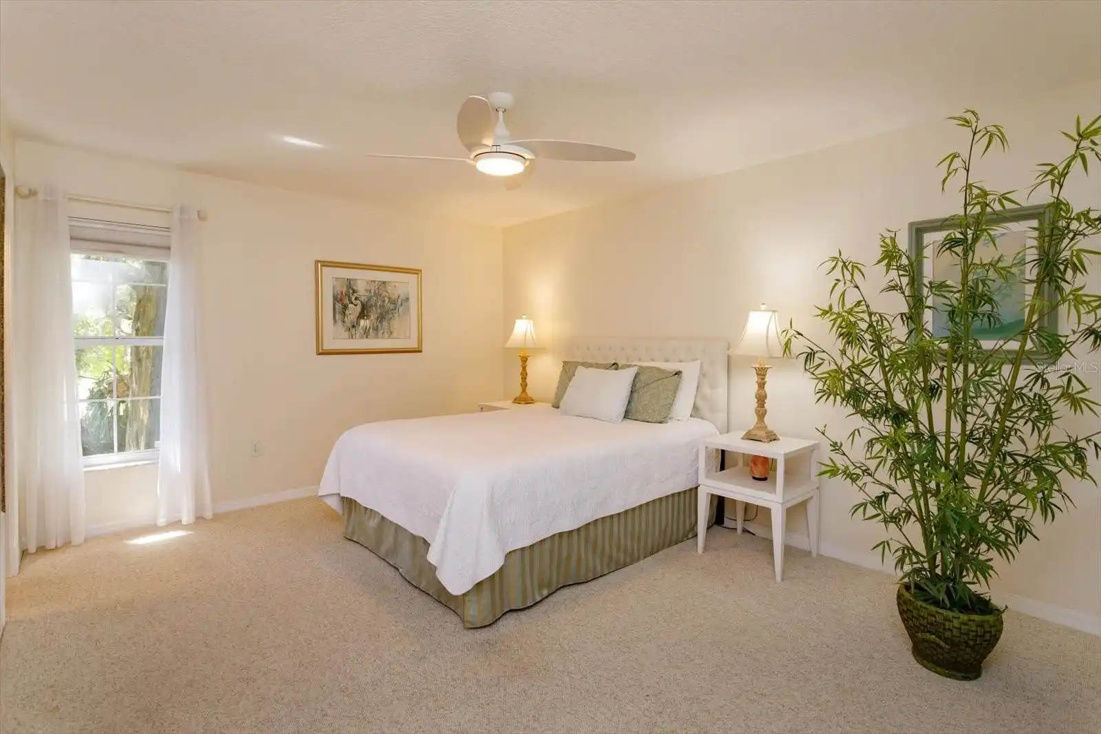 Listing Photo 14