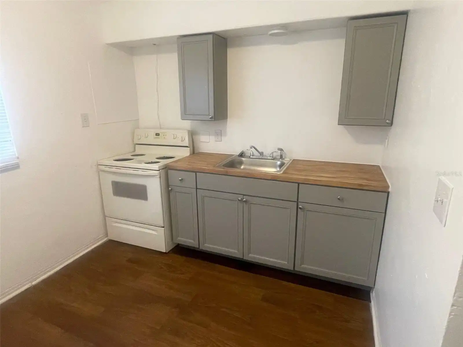 Listing Photo 6