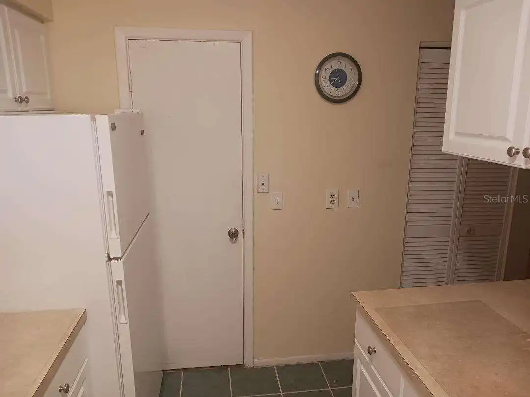 Listing Photo 11