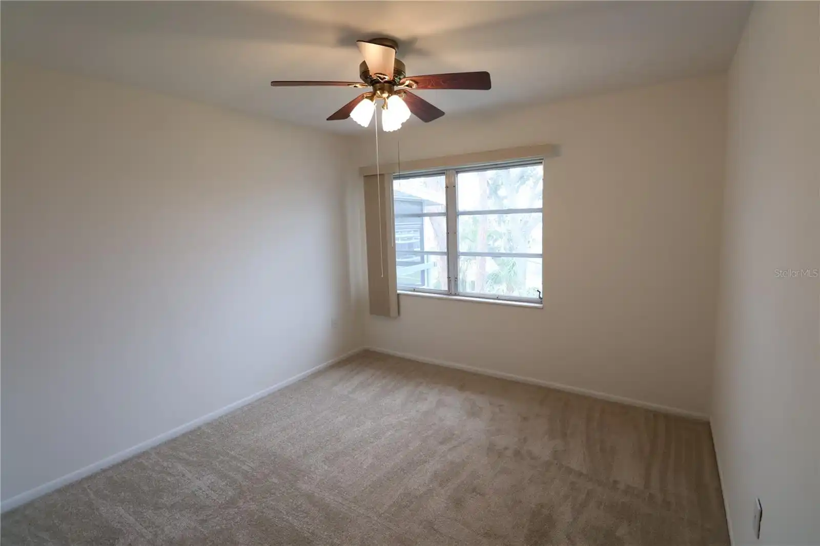 Listing Photo 14