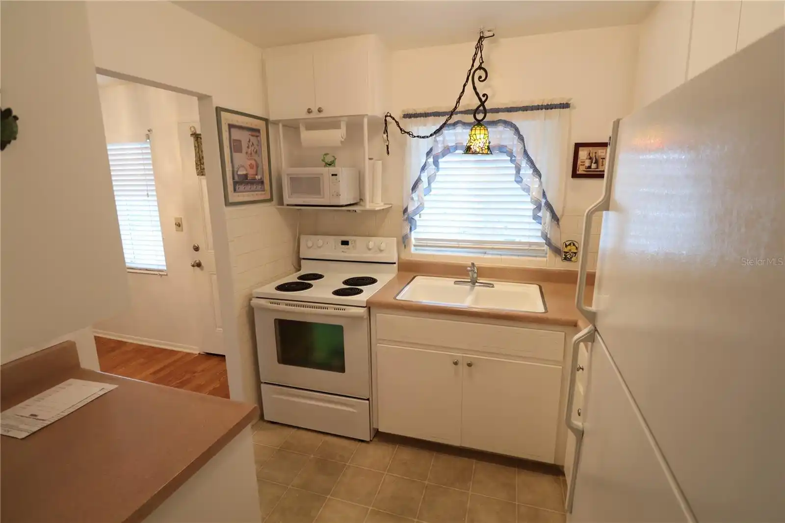 Listing Photo 10