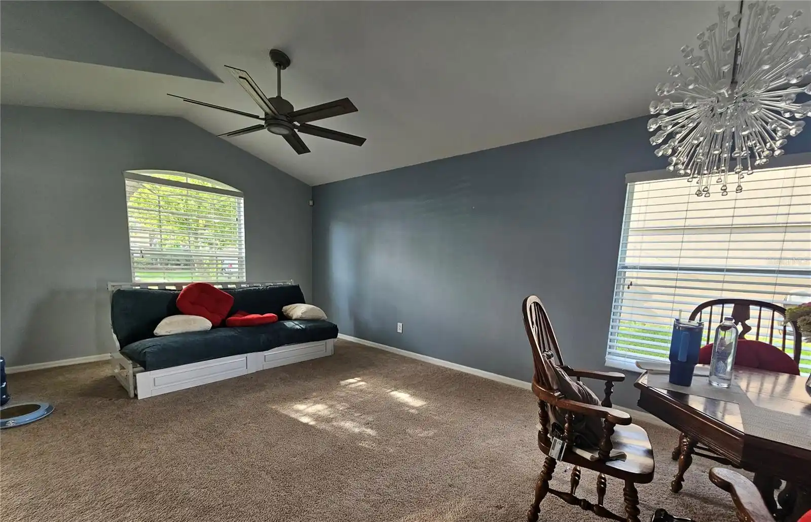 Listing Photo 8