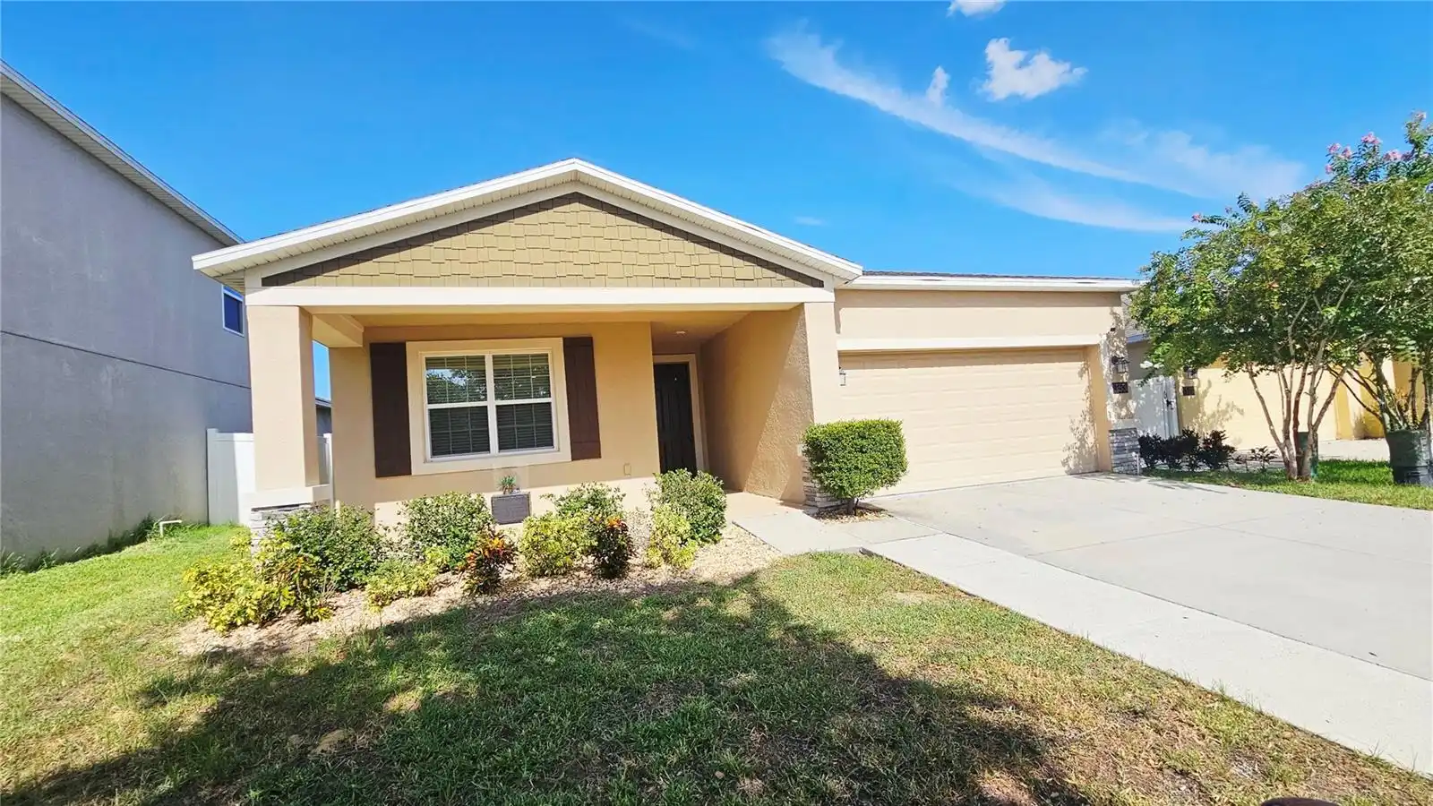 Davenport Real Estate