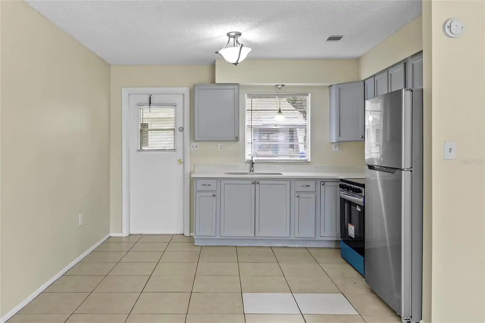 Listing Photo 7