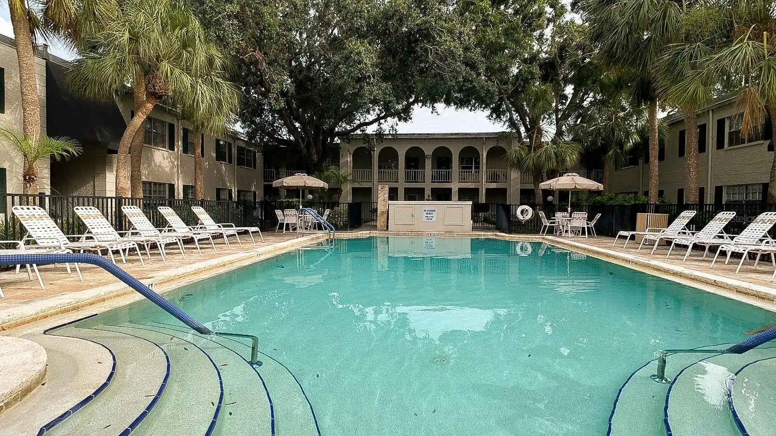 Listing Photo 9