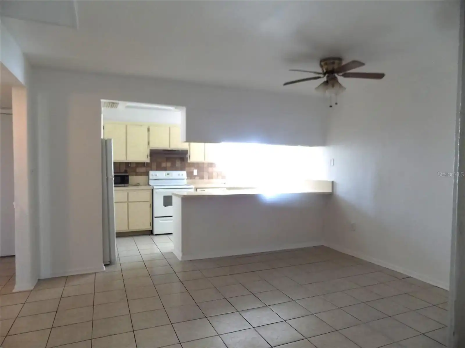Listing Photo 11
