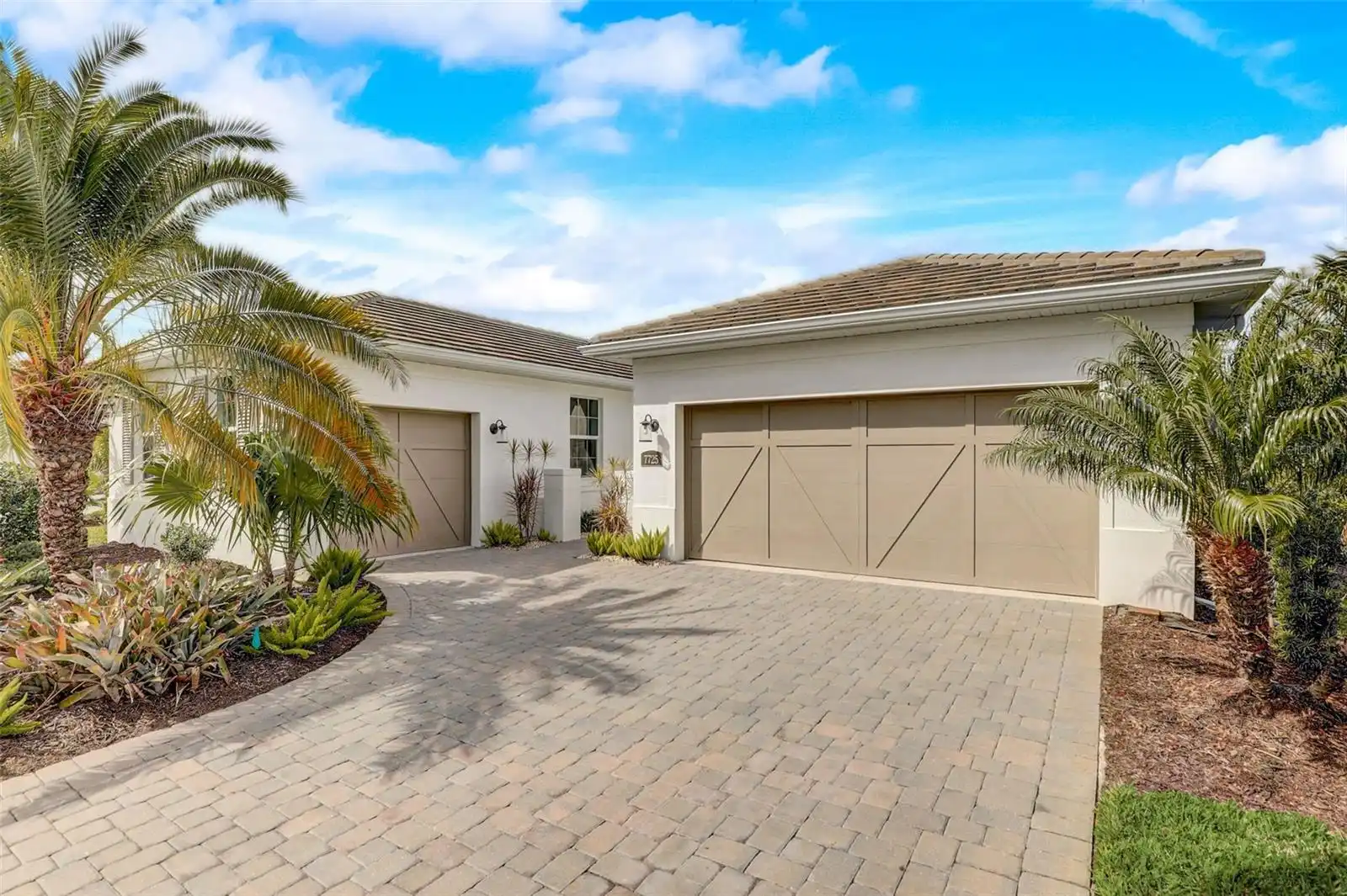 Sarasota Real Estate