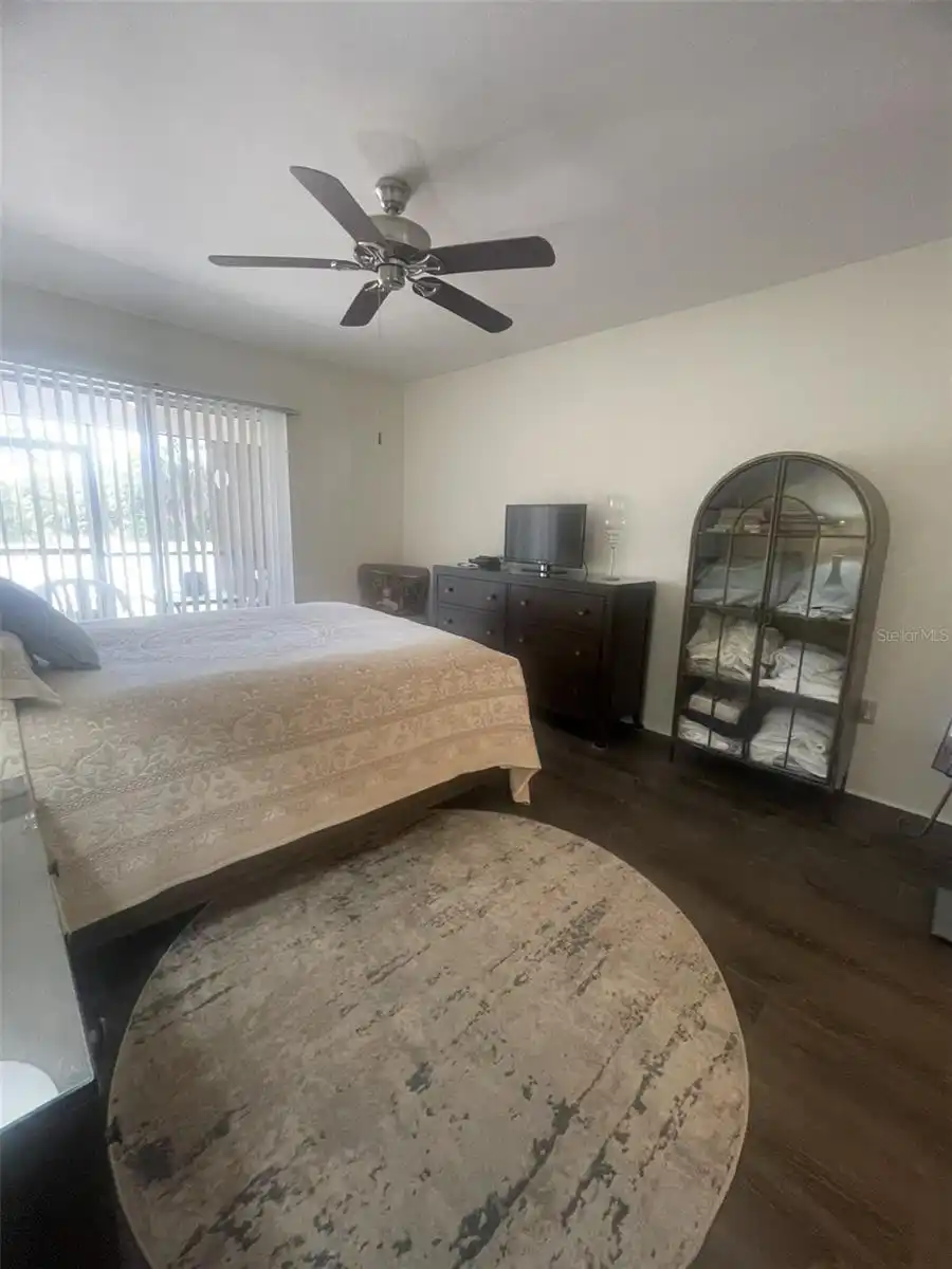 Listing Photo 22